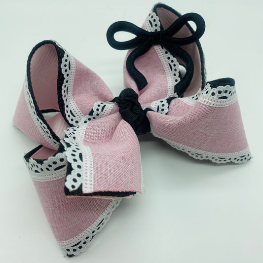 Pink / Black Bow